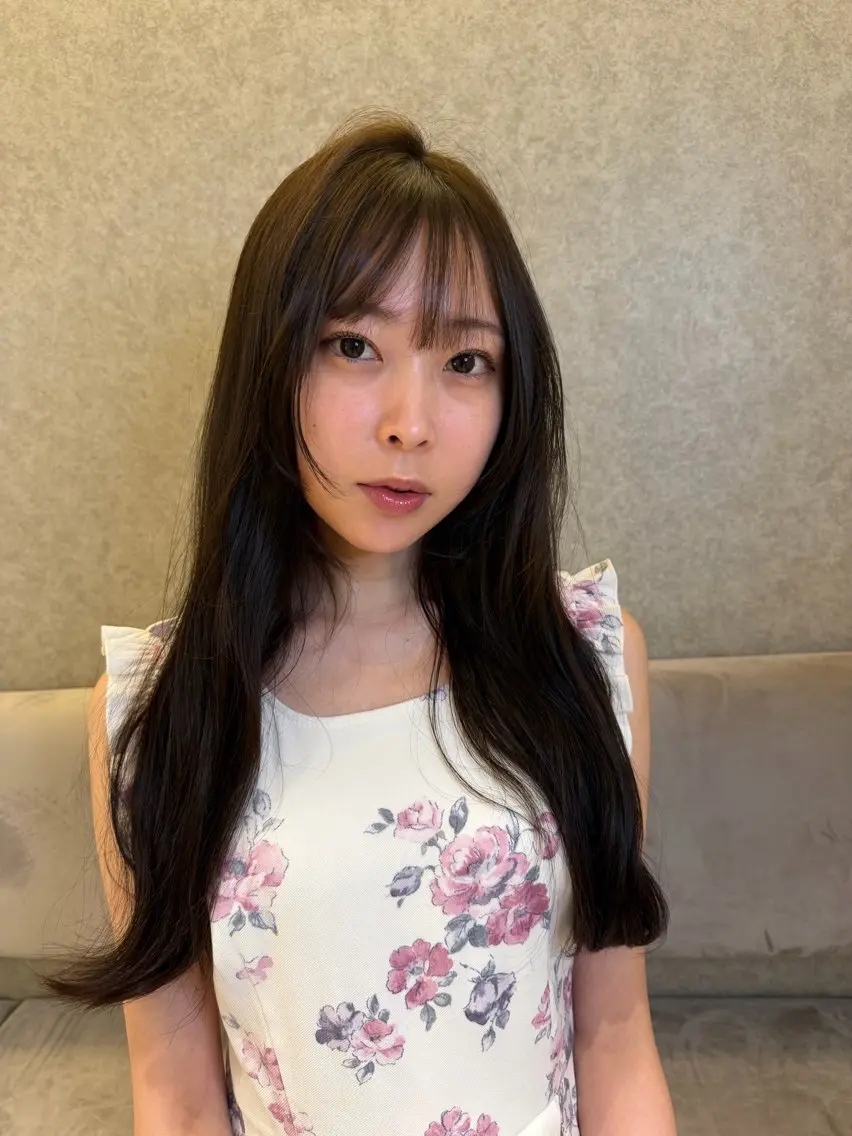 セミロング 艶髪×似合わせカット 𝔂𝓾𝓴𝓲のヘアスタイル