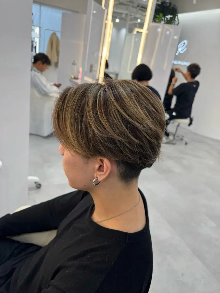 カラー メンズ 山下 光太郎のヘアスタイル