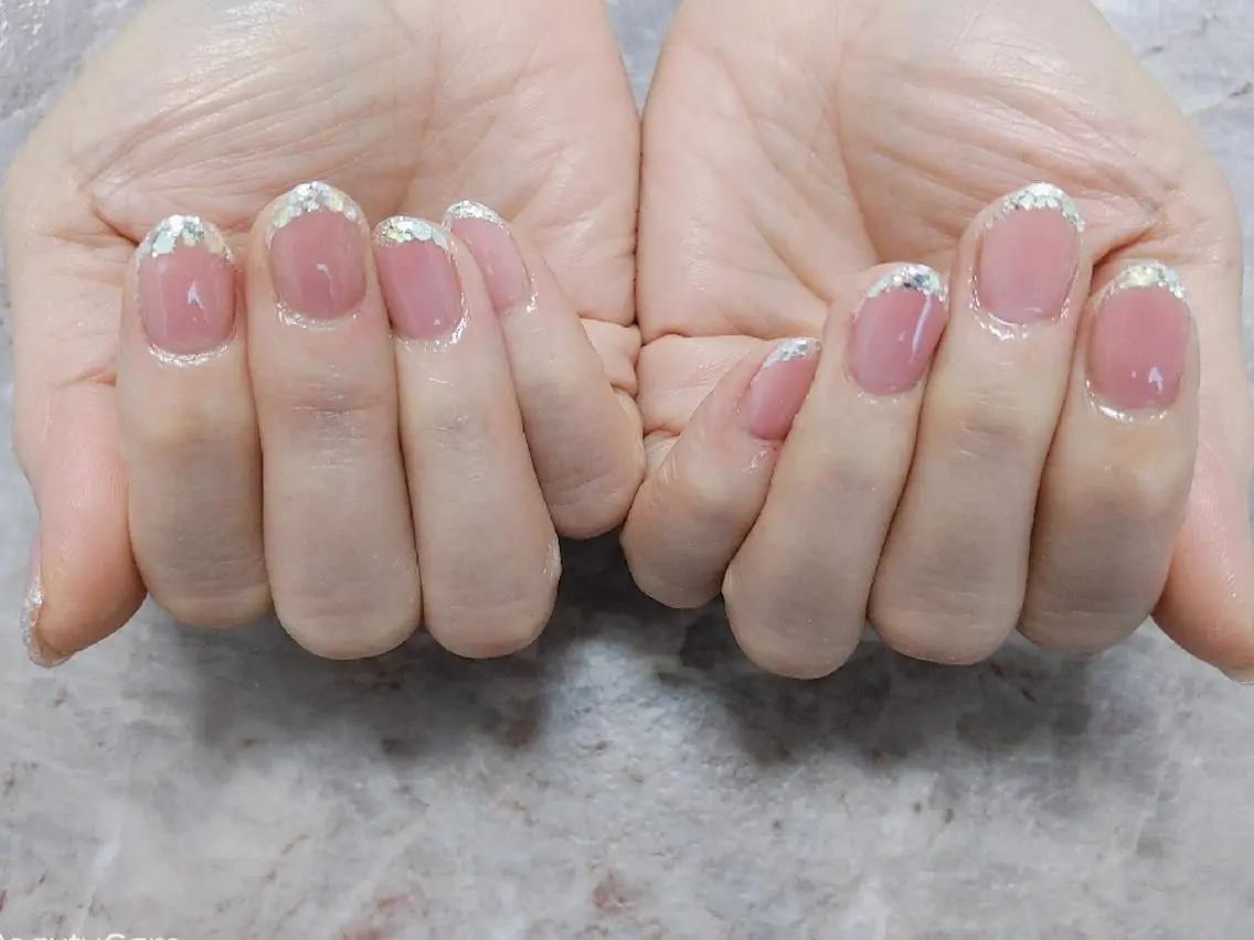 ネイル フレンチネイル ガラスフレンチ Will nail salonのネイルデザイン