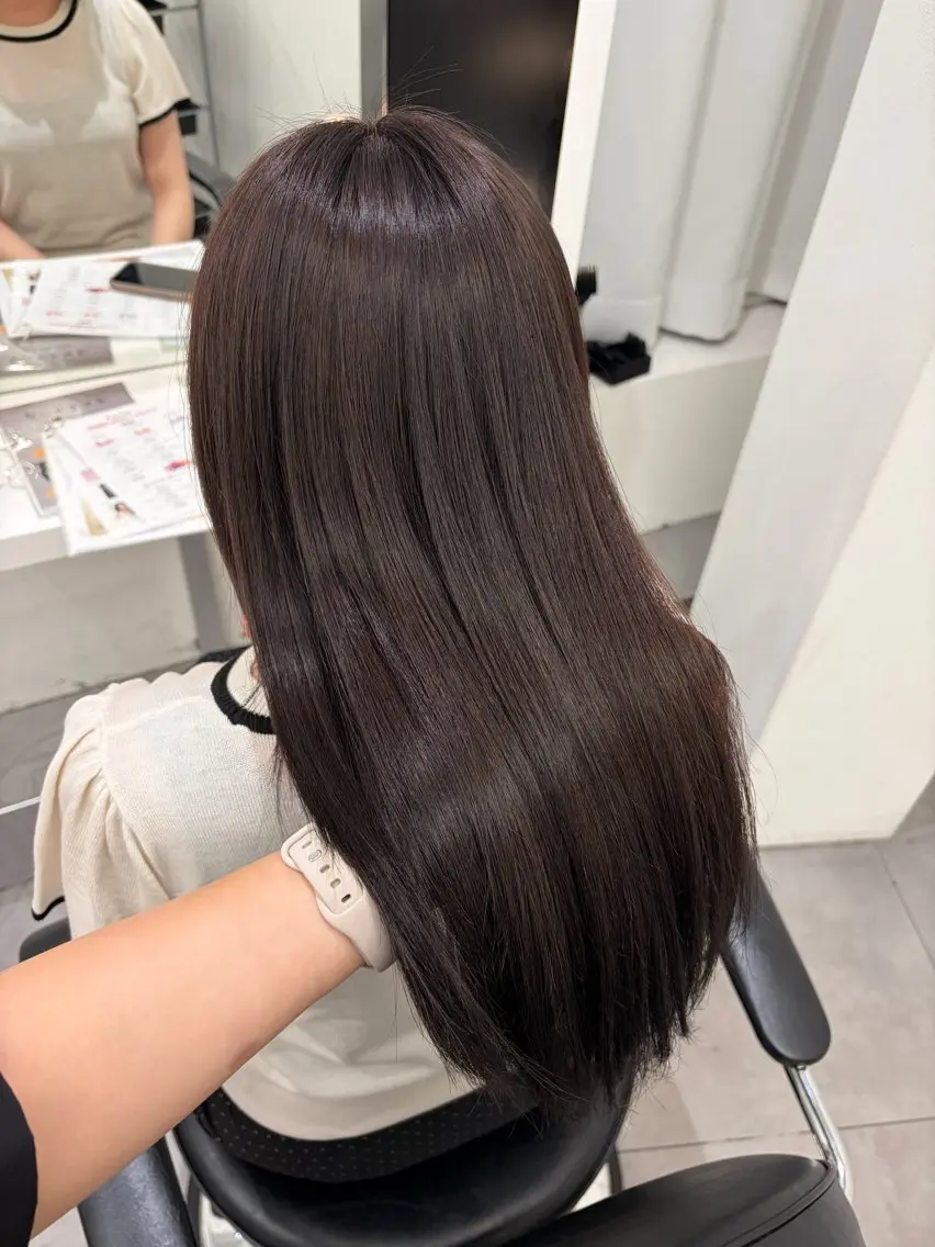 ロング カラー 透明感カラー グレージュ まいか/ カラーモデル様大募集のヘアスタイル