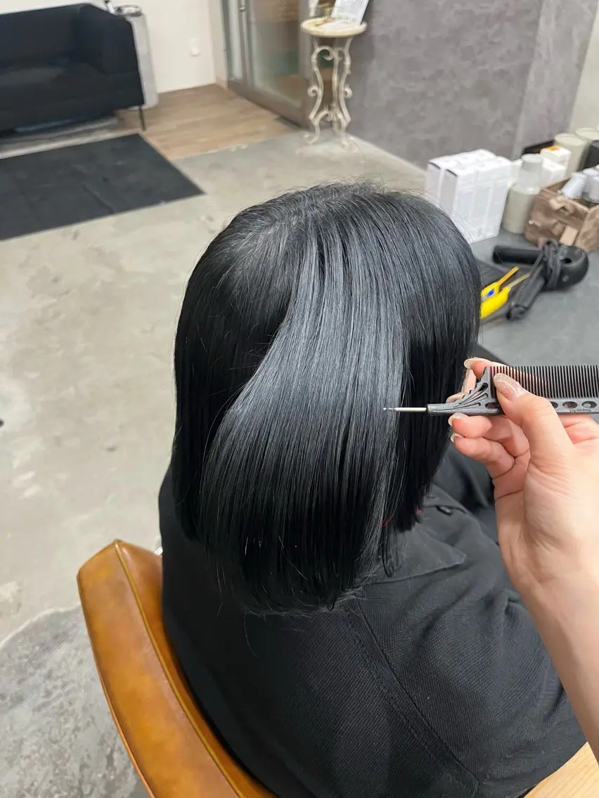 カラー nico 麻生 ミユのヘアスタイル