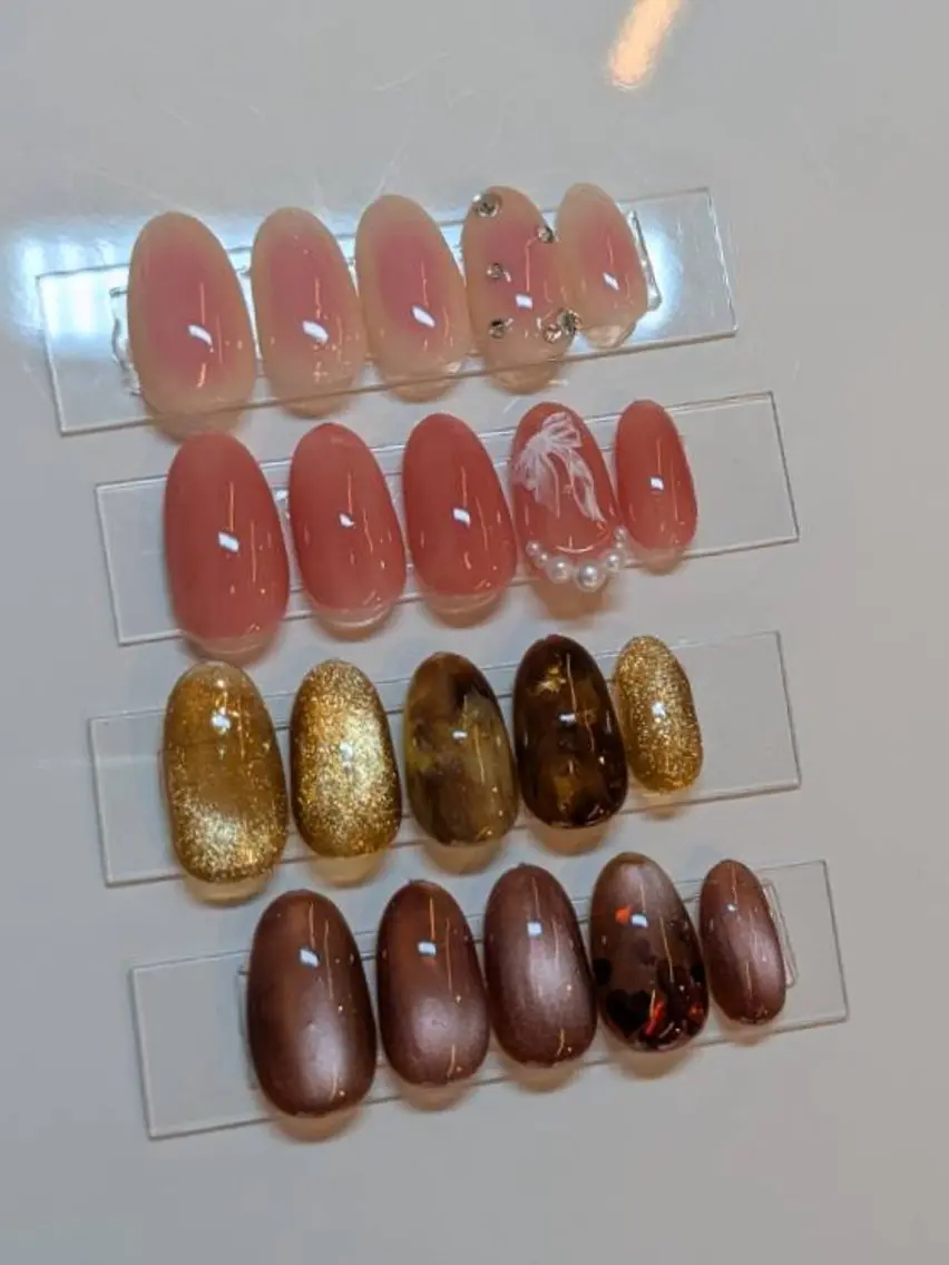 Hand🌺秋カラーネイル☆マグネット.フラッシュ.スキンカラetc..の写真