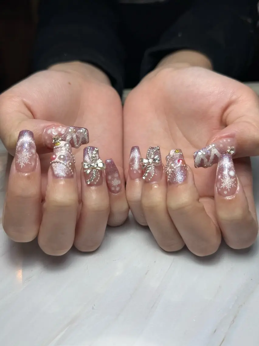 ネイル akina nailsのネイルデザイン