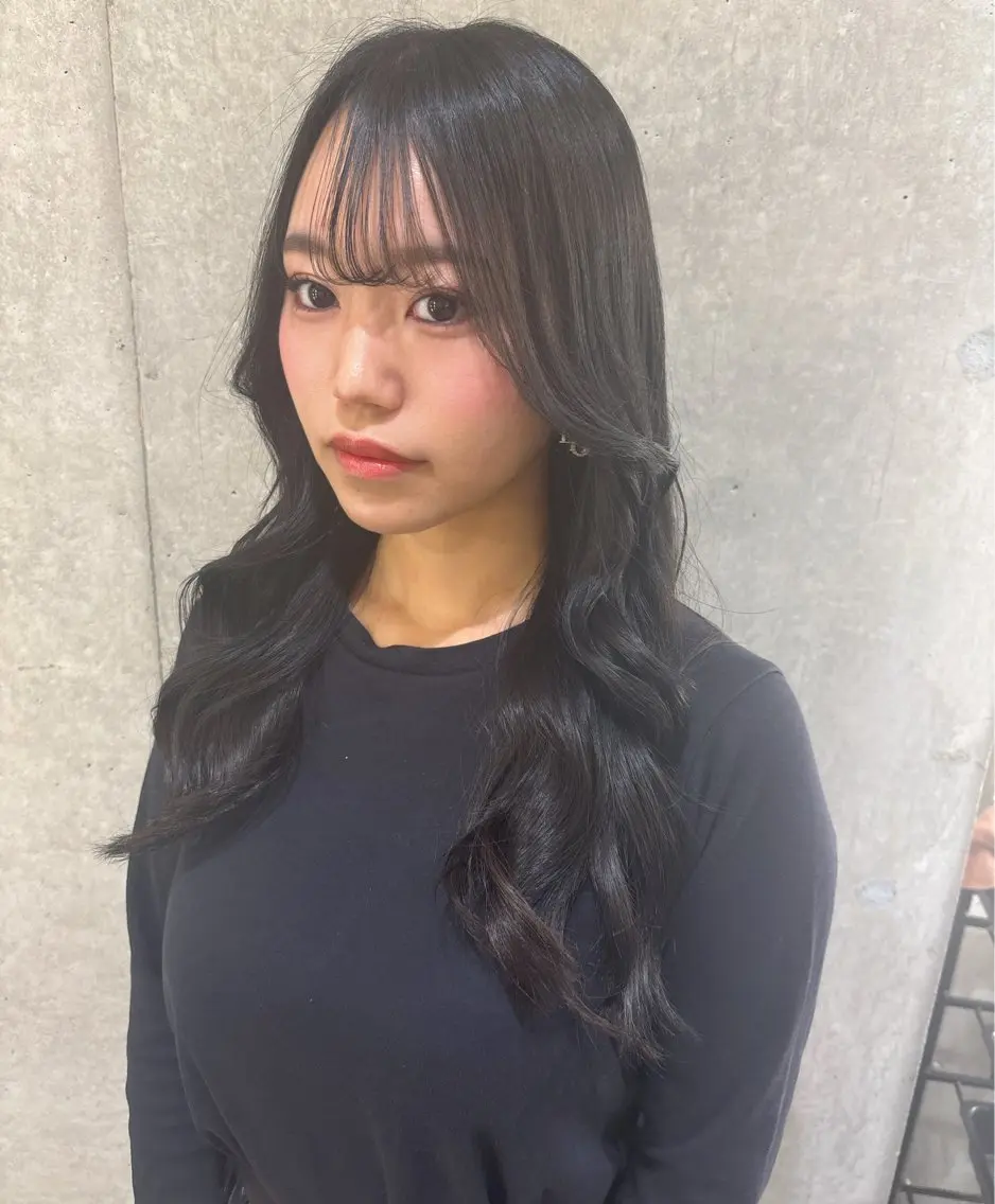 セミロング くびれヘア 海外風ヘア 野田光也のヘアスタイル