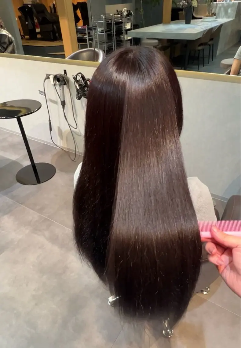 カラー モア‎🤍 trois.高崎のヘアスタイル