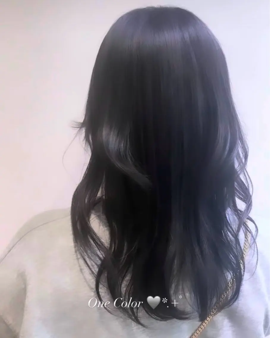 セミロング 五百木 風乃のヘアスタイル