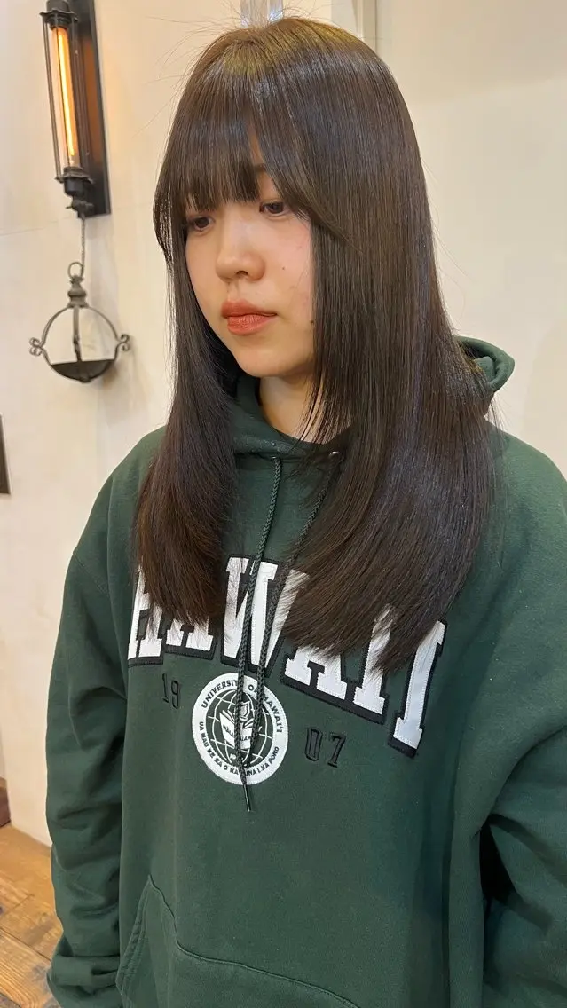 ロング 韓国風ヘア レイヤーカット ロング カット 抜きっぱなしブロンド /ハイトーン/カナタのヘアスタイル