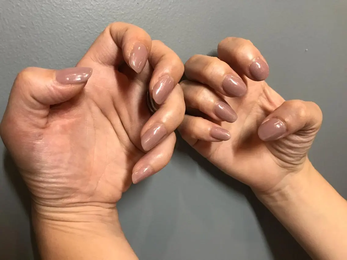 ネイル ワンカラーネイル 《ニュアンスネイル》 risaのネイルデザイン