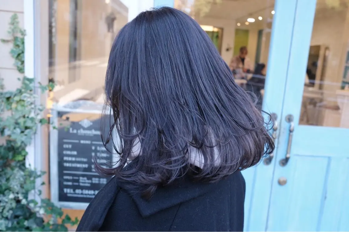 ミディアム カラー ハイライトカラー ハイライト Eimi エイミのヘアスタイル