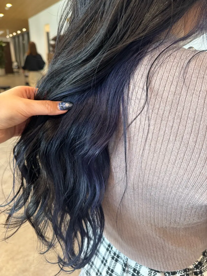 カラー ブリーチ ブルーカラー ブルーバイオレット バイオレットカラー ma hiのヘアスタイル