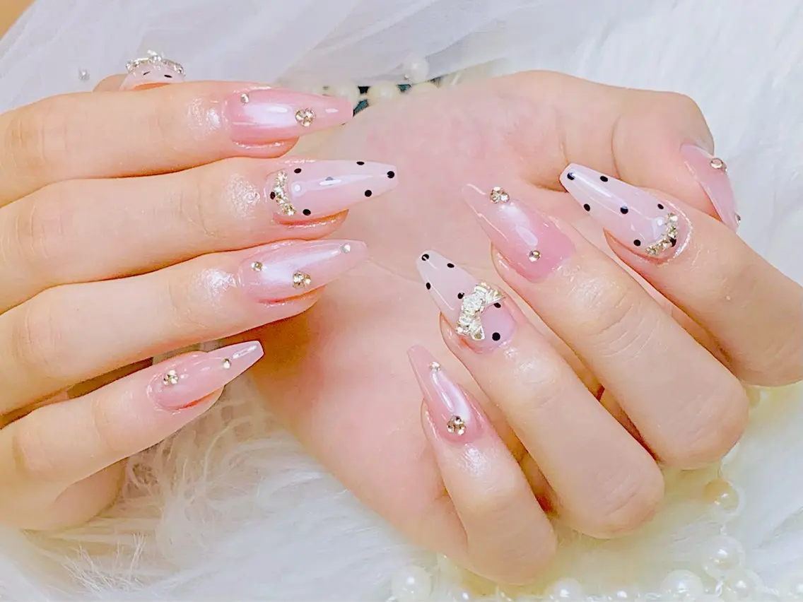 ネイル チークネイル 長さ出し フラッシュネイル フレンチネイル グラデーション ハンドネイル AN NAIL 高田馬場のネイルデザイン