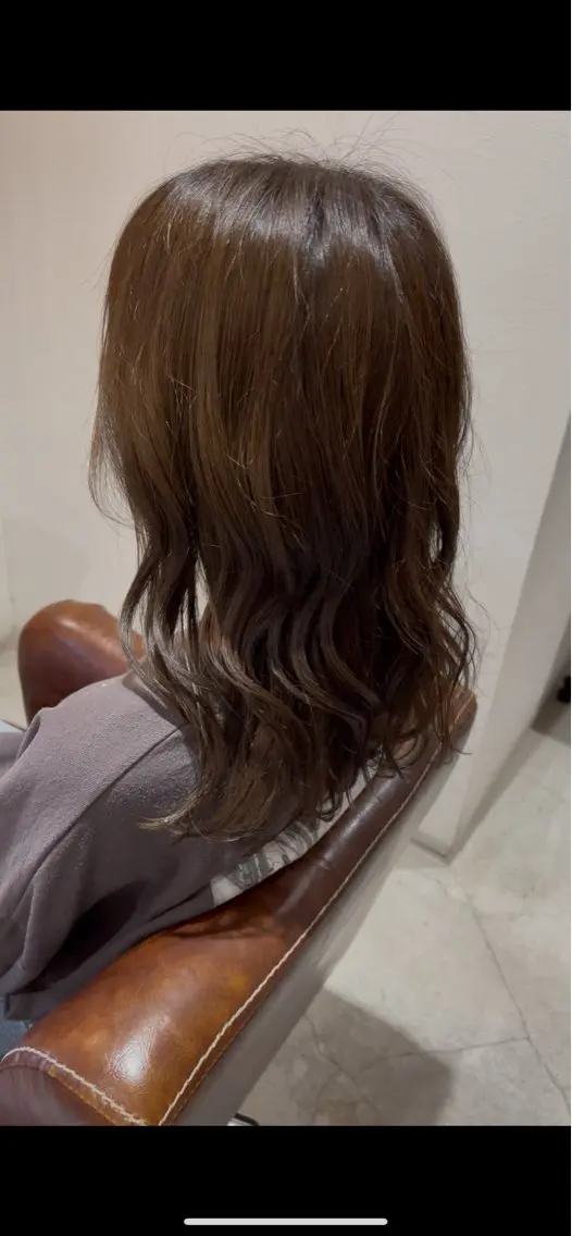セミロング カット ヘアカラー 増田 夏季のヘアスタイル