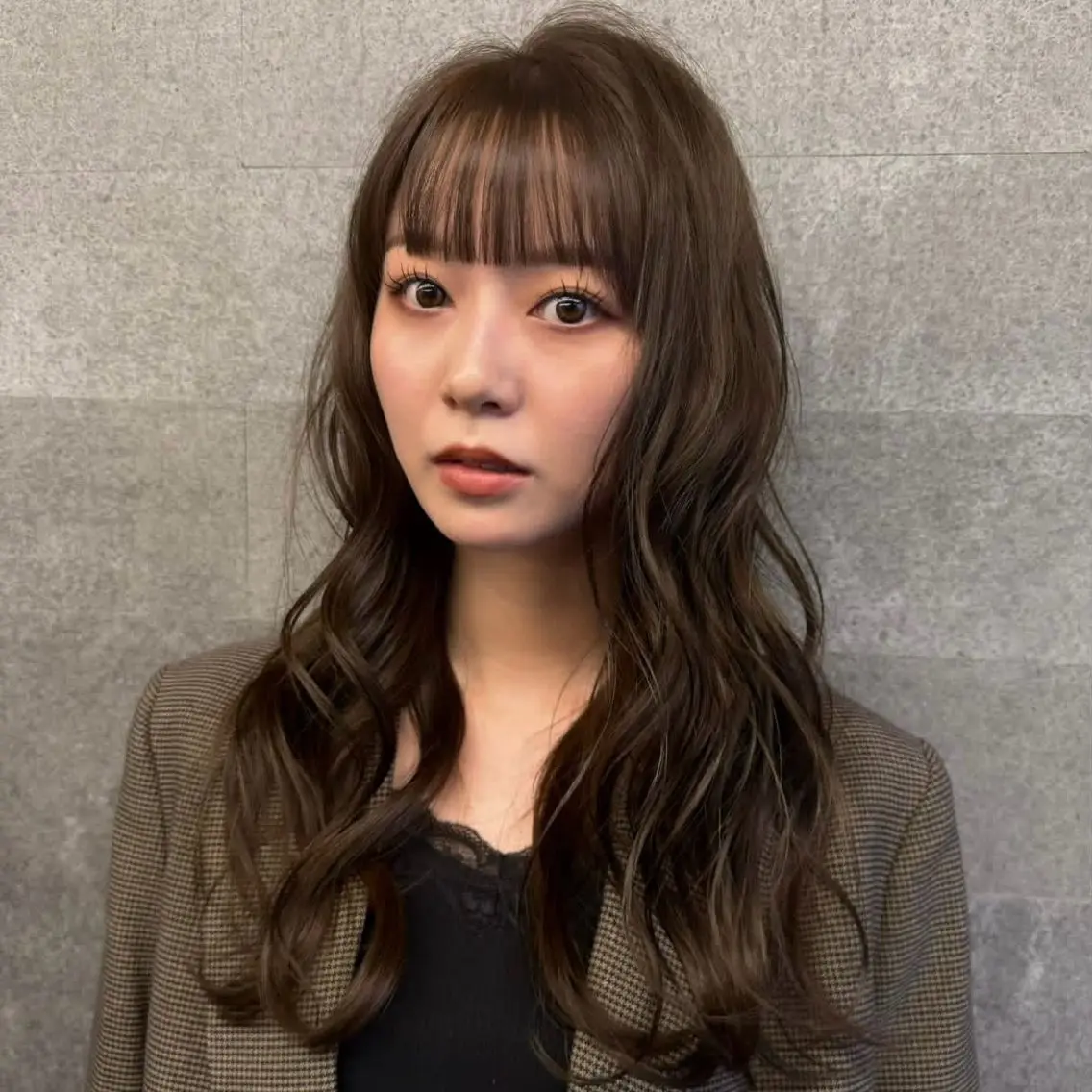 ロング カラー ブラウンカラー オリーブブラウン 髪質改善 レイヤーカット トリートメント ヘアカラー トリートメント 透明感カラー🤍/ 韓国ヘア🎀めいのヘアスタイル
