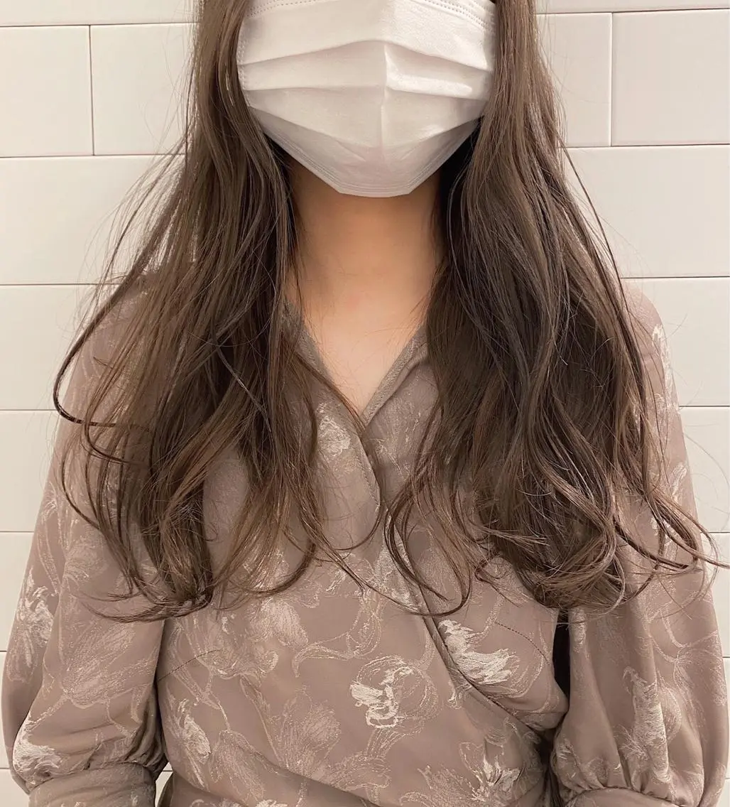 ロング カラー パーマ ヘアアレンジ アッシュ ベージュカラー 🍃服部 雅哉🍃銀座◎のヘアスタイル