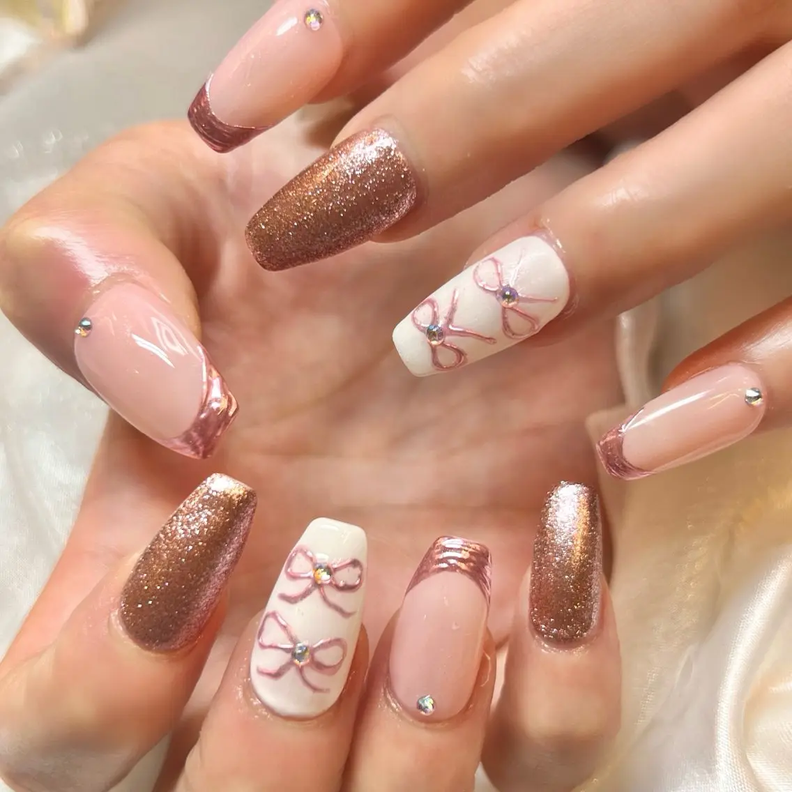 ネイル ハンドネイル clover nailのネイルデザイン