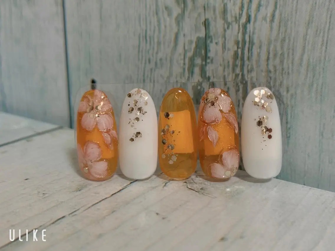 ネイル アートネイル フットネイル ジェルネイル キラキラネイル ニュアンスネイル nail happiness.のネイルデザイン