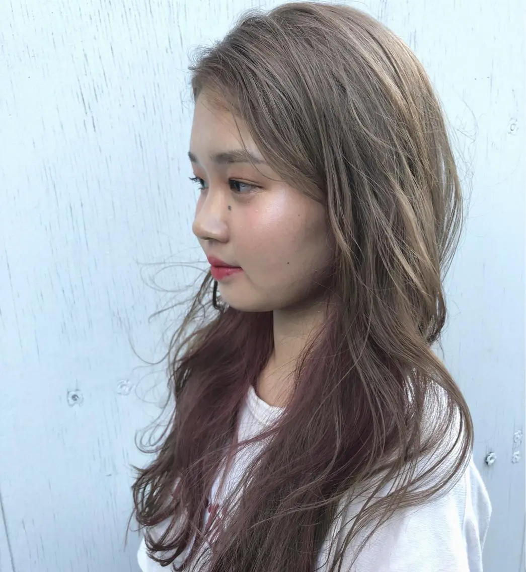 カラー ベージュカラー ラベンダーカラー レイヤーカット 古川洋之のヘアスタイル