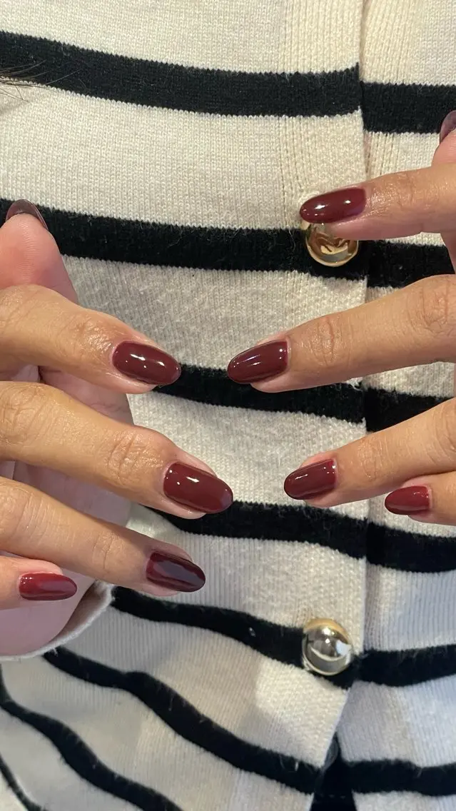 ネイル ハンドネイル フットネイル quro.n 拝島店 kaeのネイルデザイン