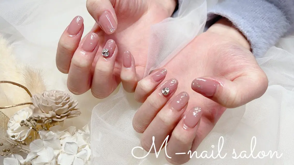 ネイル ワンカラーネイル M_ nail salonのネイルデザイン