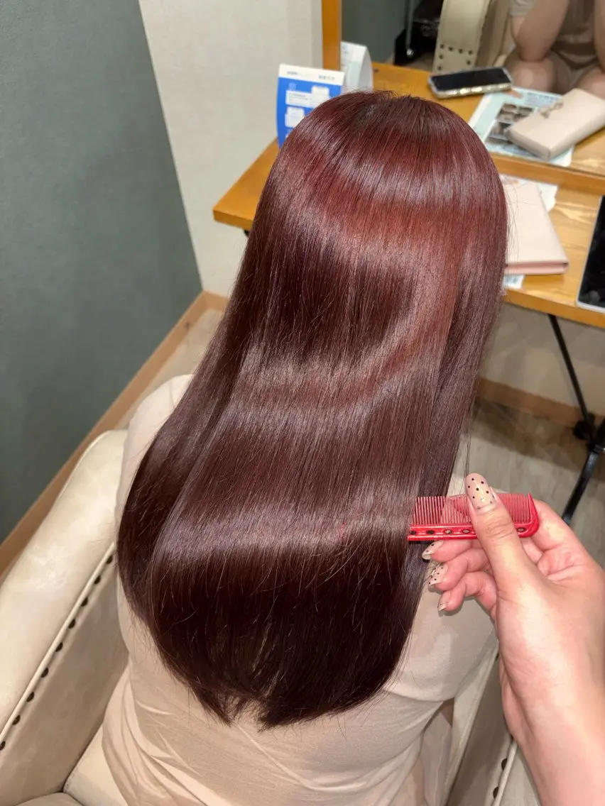 ロング カラー レッドカラー ヘアカラー 🌟美髪縮毛矯正🌟 吉田早弥のヘアスタイル