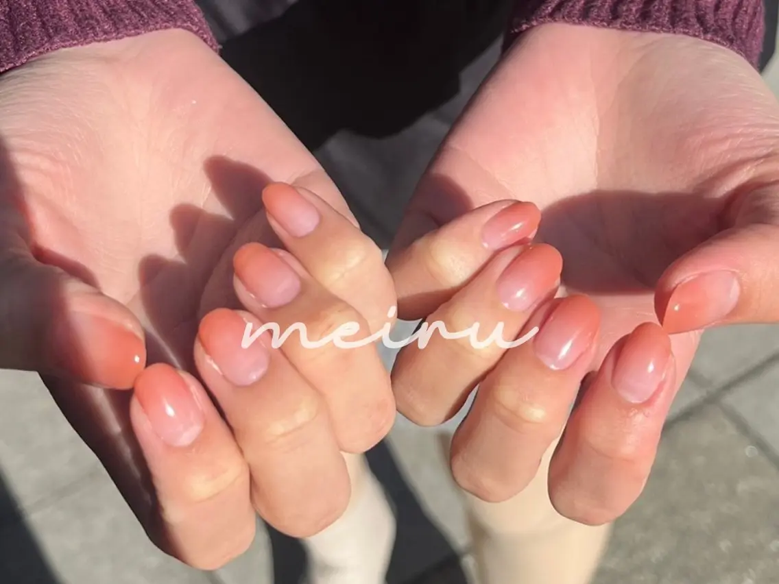 ネイル グラデーション 🤍meiru 🤍ネイリストのネイルデザイン