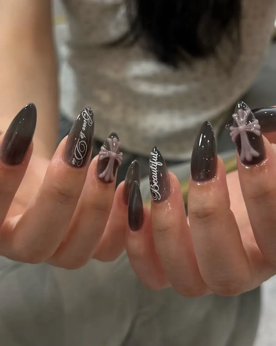 ネイル ハンドネイル hue nail1のネイルデザイン