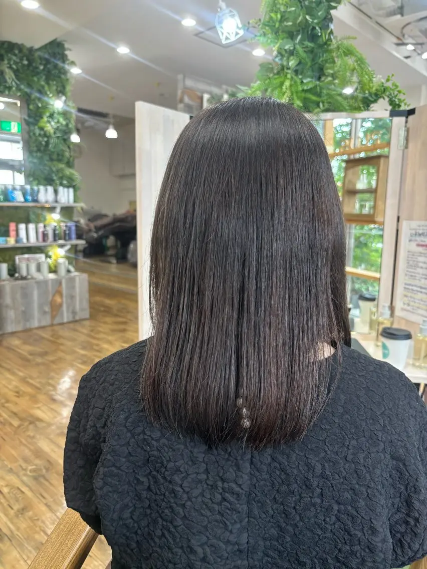 セミロング カラー 🫧K+plus🫧 菅原しほ🫧のヘアスタイル