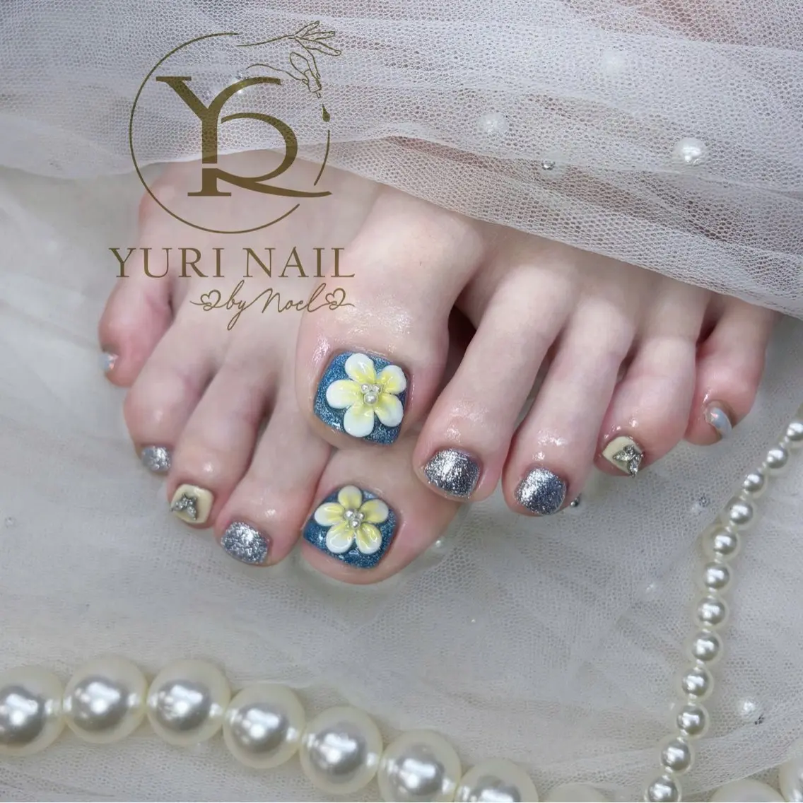 ネイル チークネイル フットネイル フレンチネイル グラデーション キラキラネイル フットネイル ハンドケア YURI Nail Funabashiのネイルデザイン