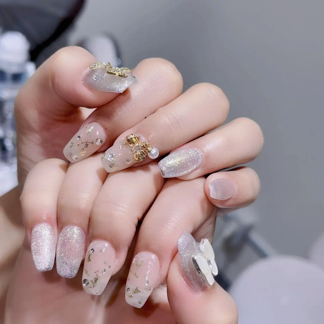 ネイル 長さ出し ネイルチップ Queen‘s なんのネイルデザイン