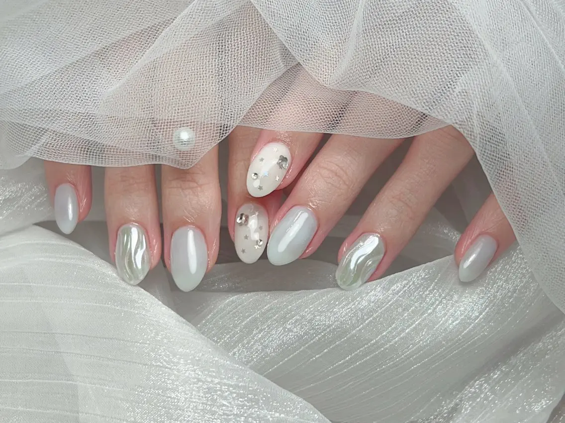 ネイル アートネイル ブルー クリアネイル ぷっくりネイル 夏ネイル ハンドネイル Nail by EN 🪽Amiのネイルデザイン