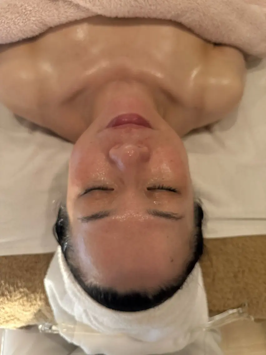 丸の内ヒルズ 今井琴恵のエステ・リラクイメージ