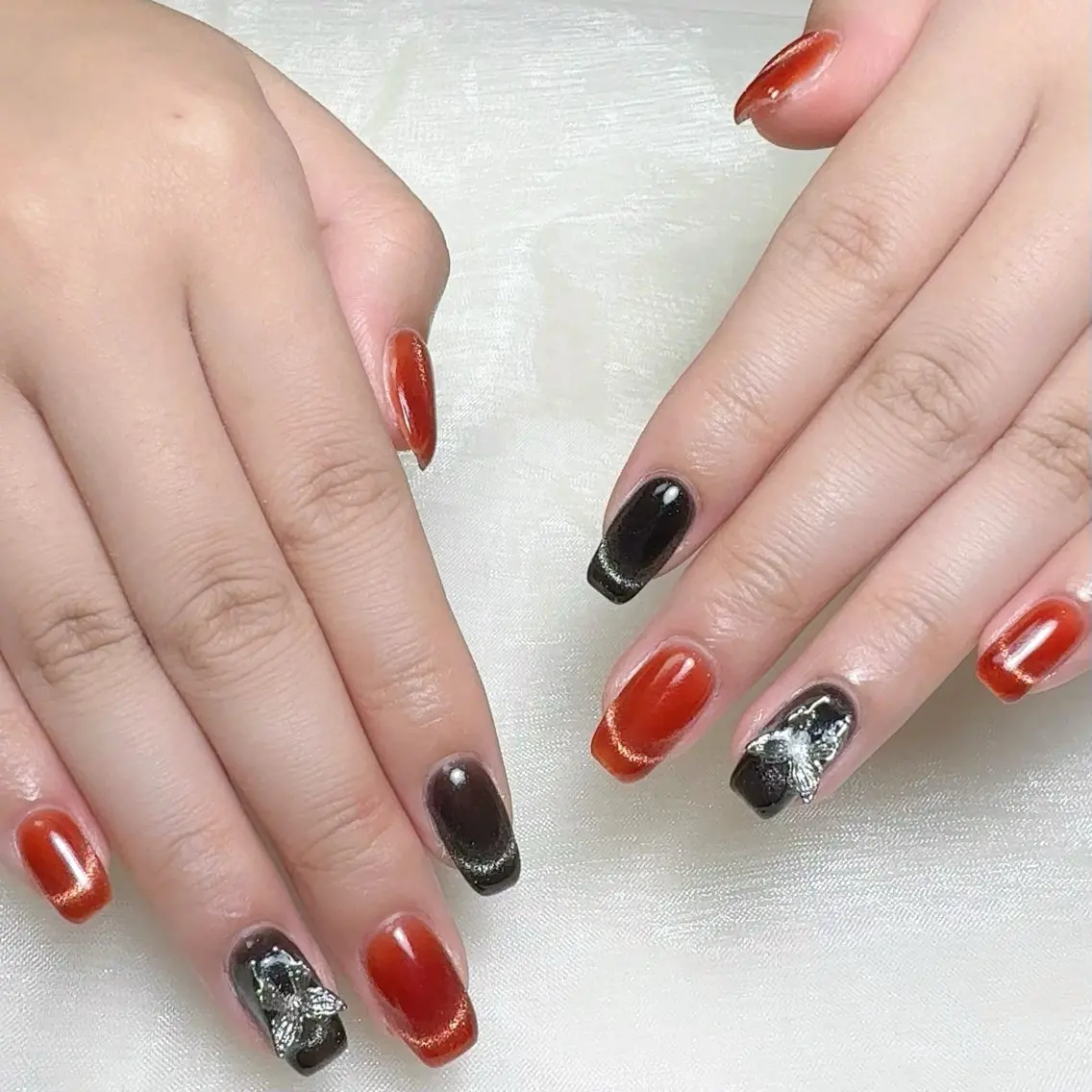 メンズ ネイル メンズ韓国風 アートネイル オーロラネイル ガーリー キラキラネイル Nail salon 木にいるのネイルデザイン