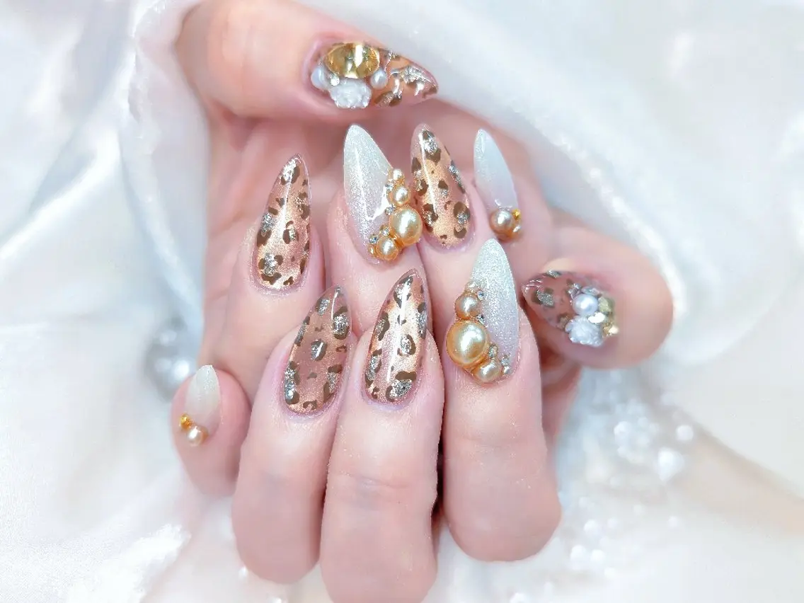 ネイル チークネイル 長さ出し フラッシュネイル フレンチネイル ジェルネイル Chouette Nailのネイルデザイン