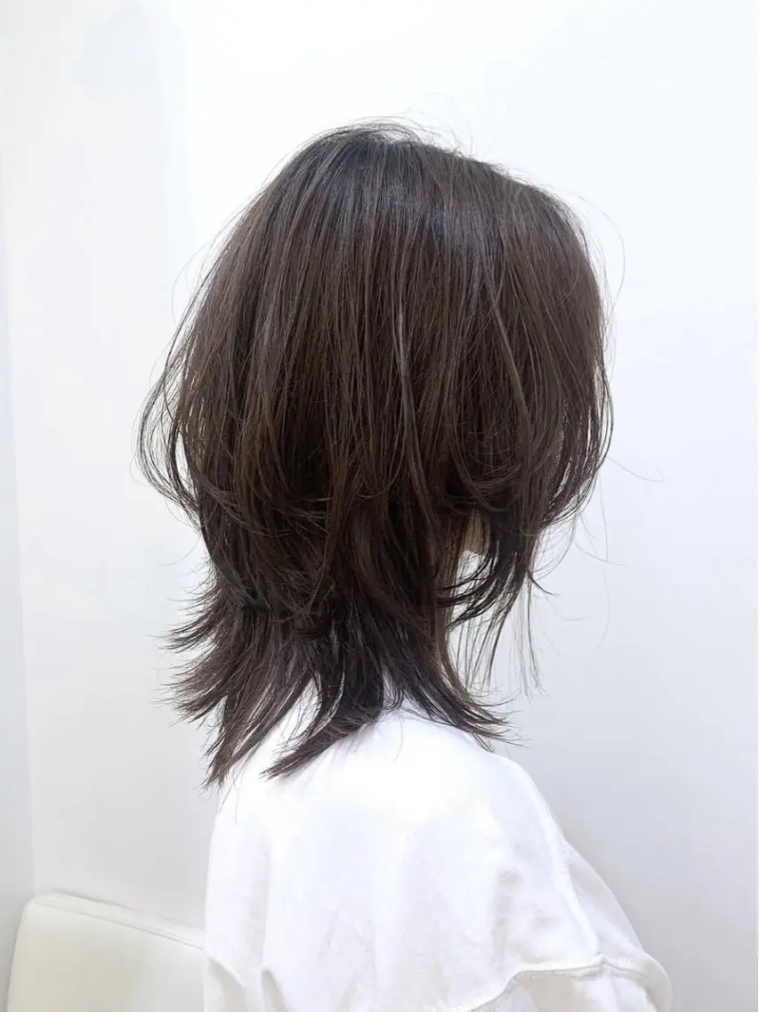 セミロング ウルフカット ちゃんゆ /伊藤有里のヘアスタイル