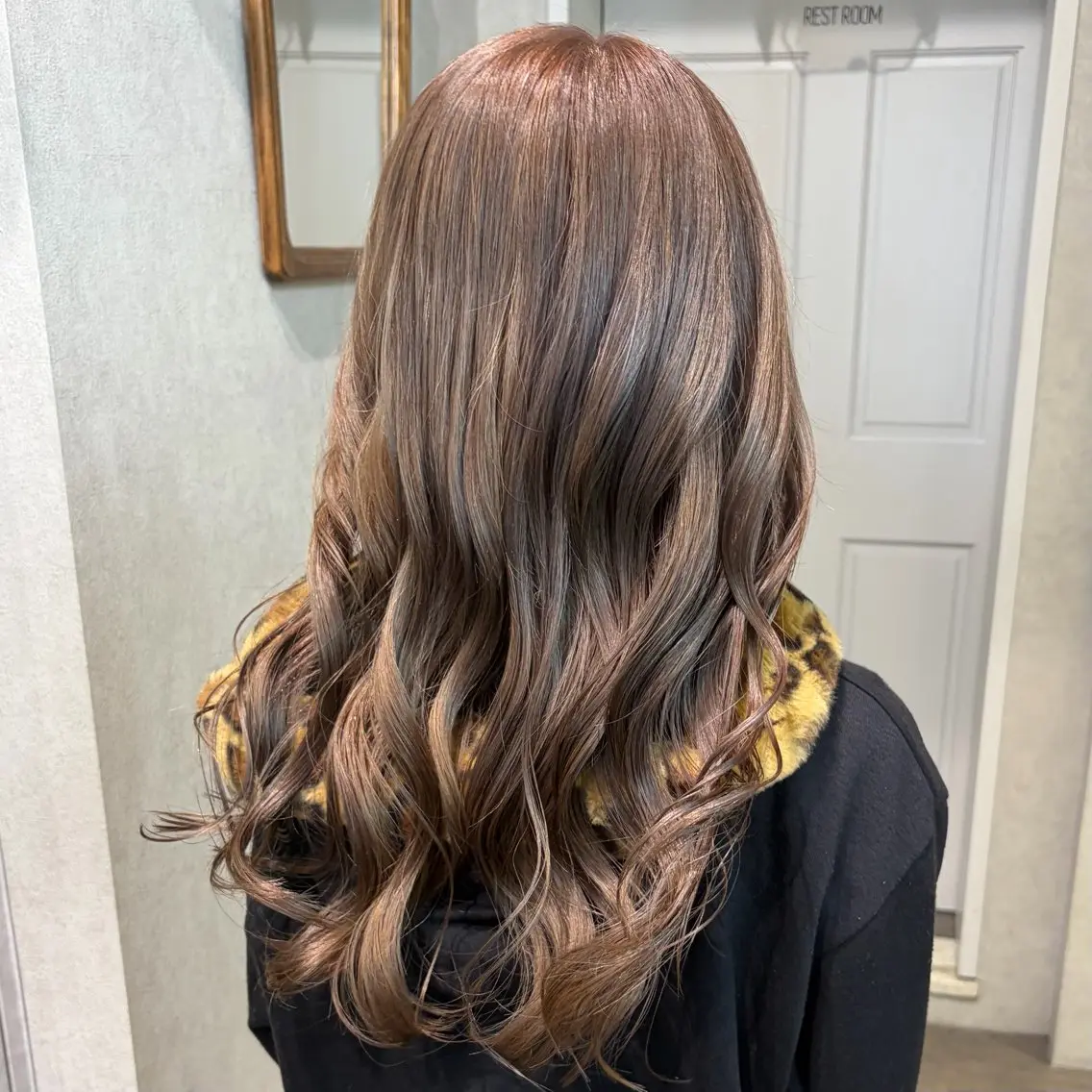 ロング カラー キッズ ヘアカラー 透明感カラー🫧🎀 まりなのヘアスタイル