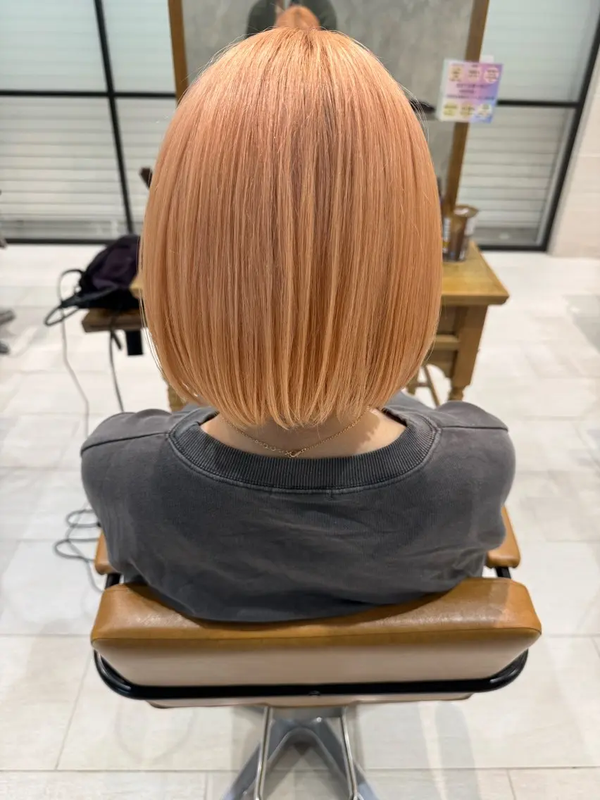 ショート ⭐️ハイトーン/ 骨格カット🍏ころあのヘアスタイル