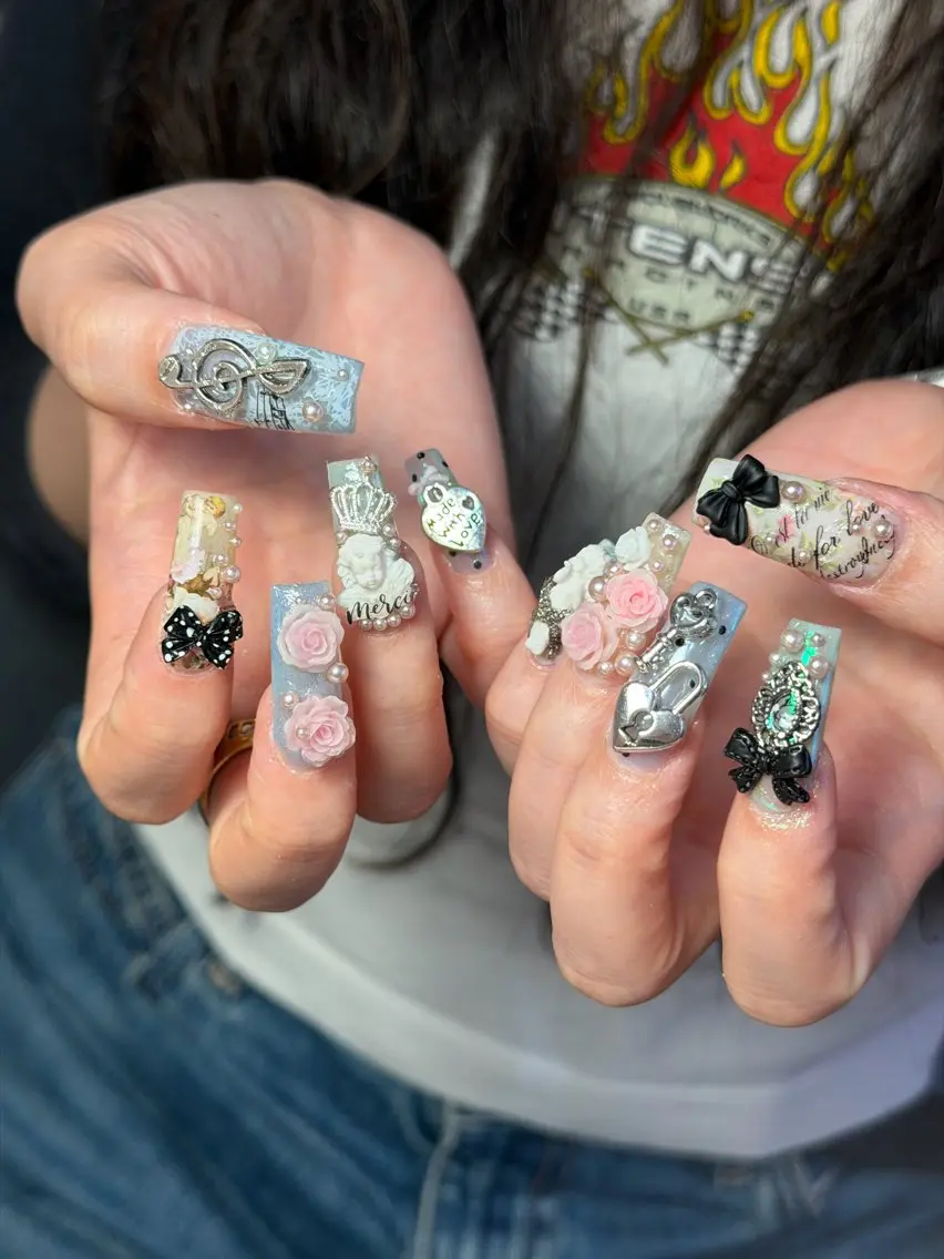 ネイル 長さ出し 韓国ネイル ロングネイル ネイルチップ ワンホンネイル ハンドネイル CoMo Nailのネイルデザイン