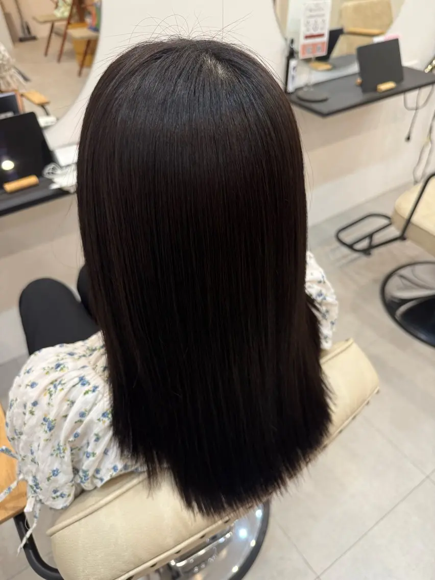 セミロング ヘアカラー AYANO/ カラー🍭縮毛🌧️のヘアスタイル