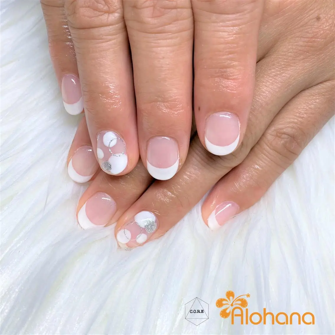 ネイル ドット ハンドネイル Alohana Minaのネイルデザイン