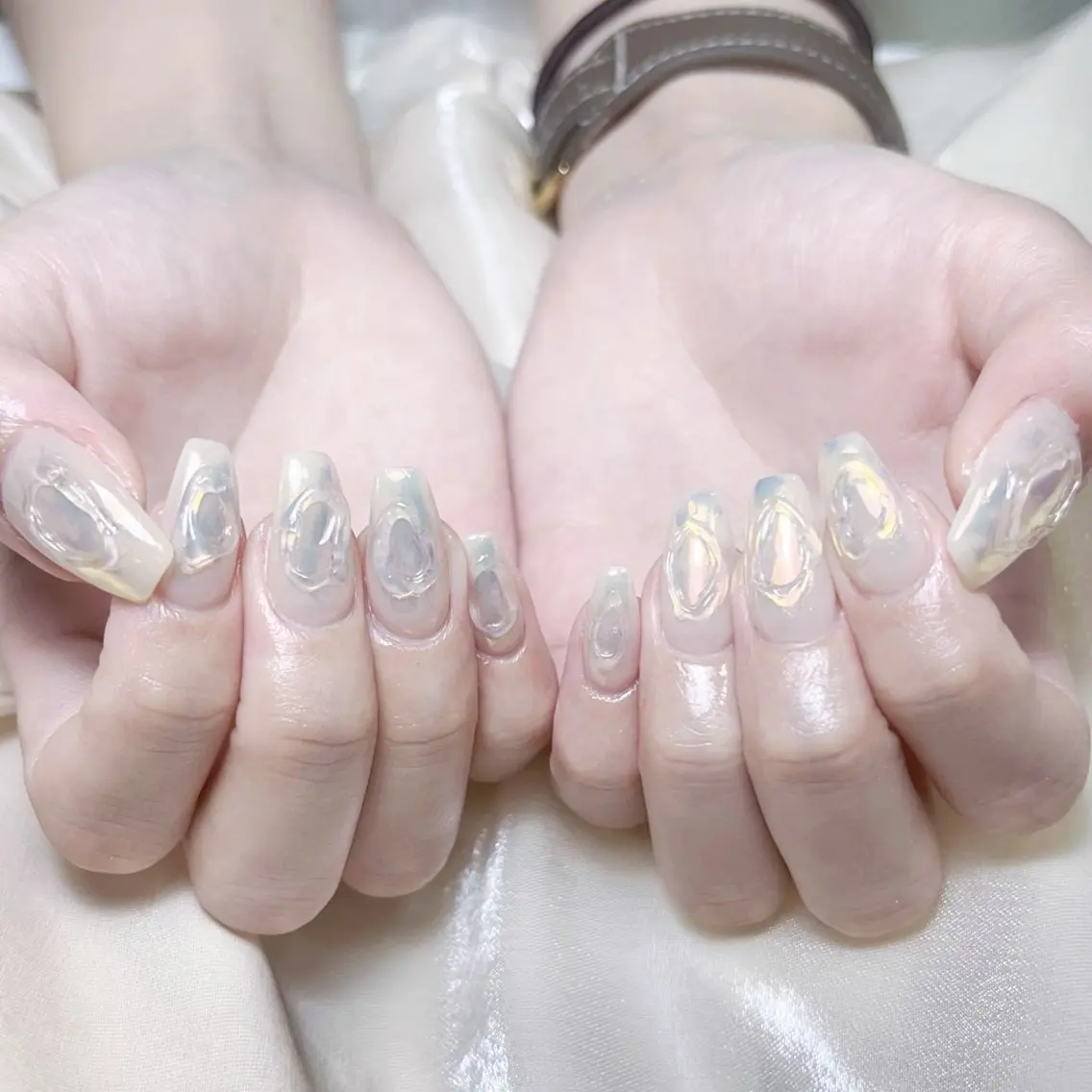 メンズ ネイル メンズ韓国風 アートネイル オーロラネイル ガーリー キラキラネイル ハンドネイル Nail salon 木にいるのネイルデザイン
