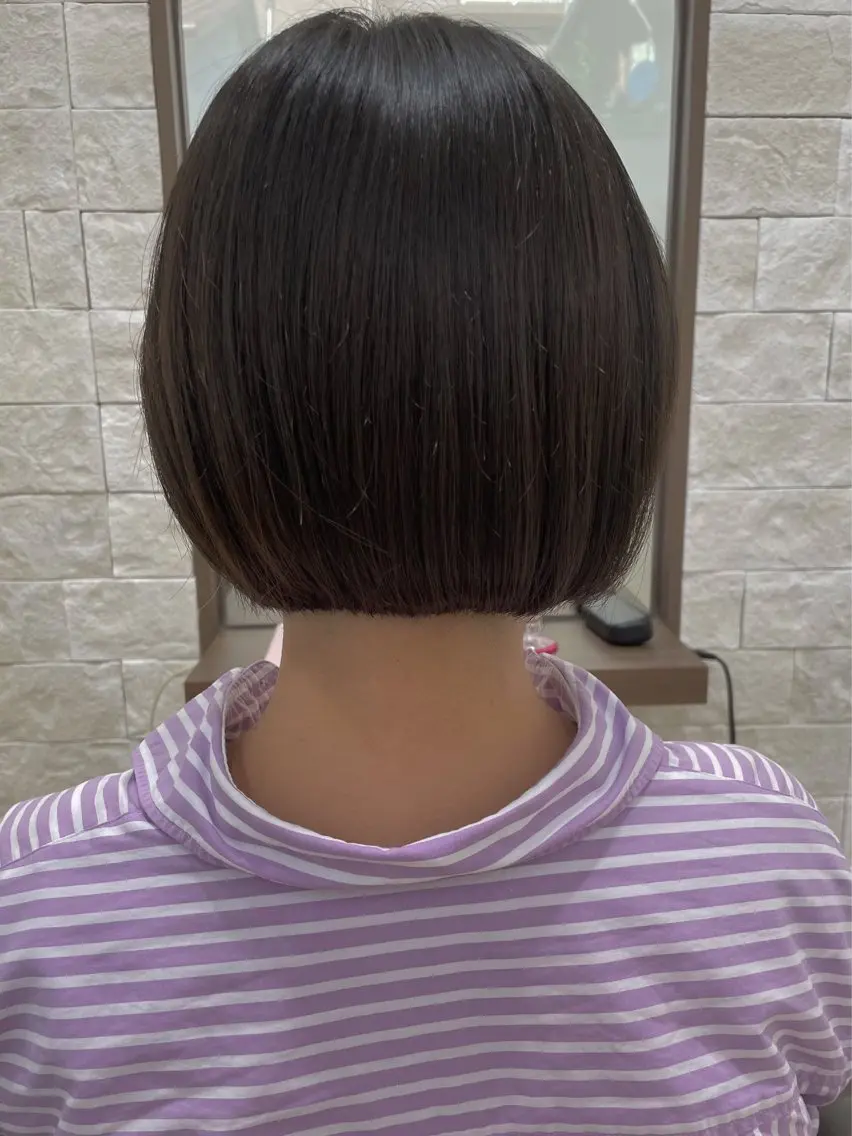 ショート ボブ ショートヘア 新村 華奈絵のヘアスタイル