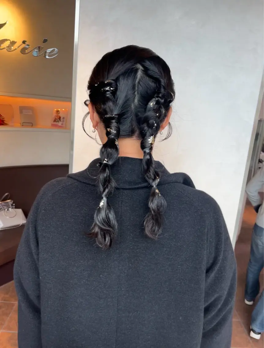 セミロング ヘアアレンジ ヘアセット 山田 知佳のヘアスタイル