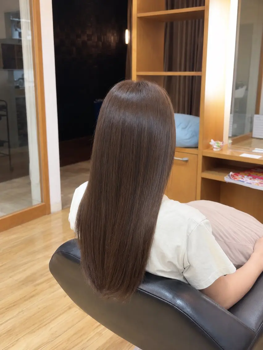 ロング カラー ブラウンカラー 透明感カラー ロング 岡野 健汰のヘアスタイル