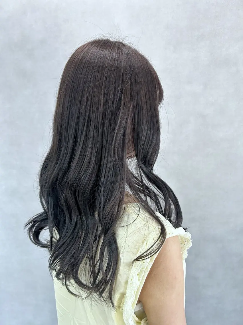 セミロング ヘアカラー トリートメント ハイトーン・ボブ 🎀/𝐚𝐨𝐢のヘアスタイル