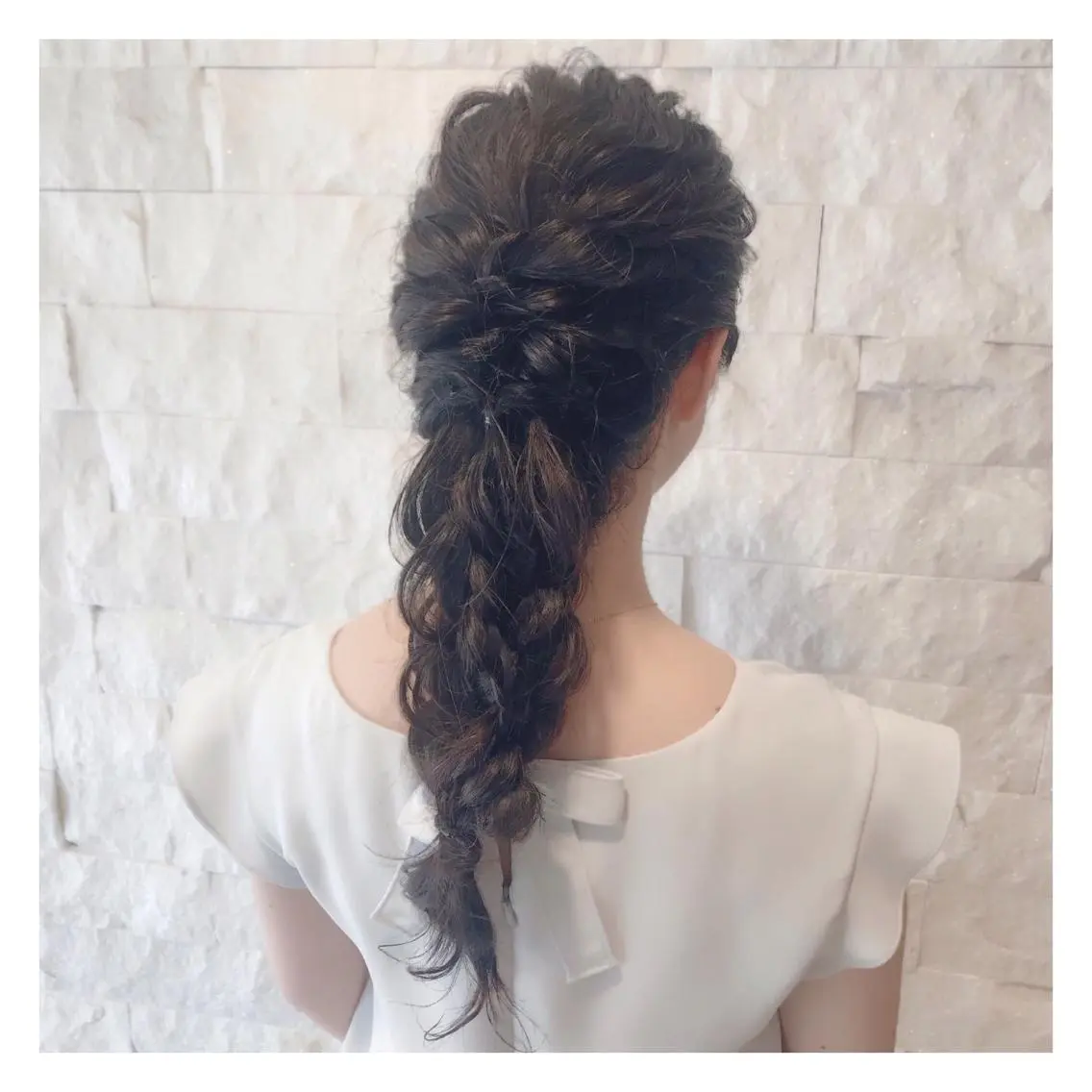 ヘアアレンジ ヘアセット YUI𓍯エクステ /ニュアンスカラーのヘアスタイル