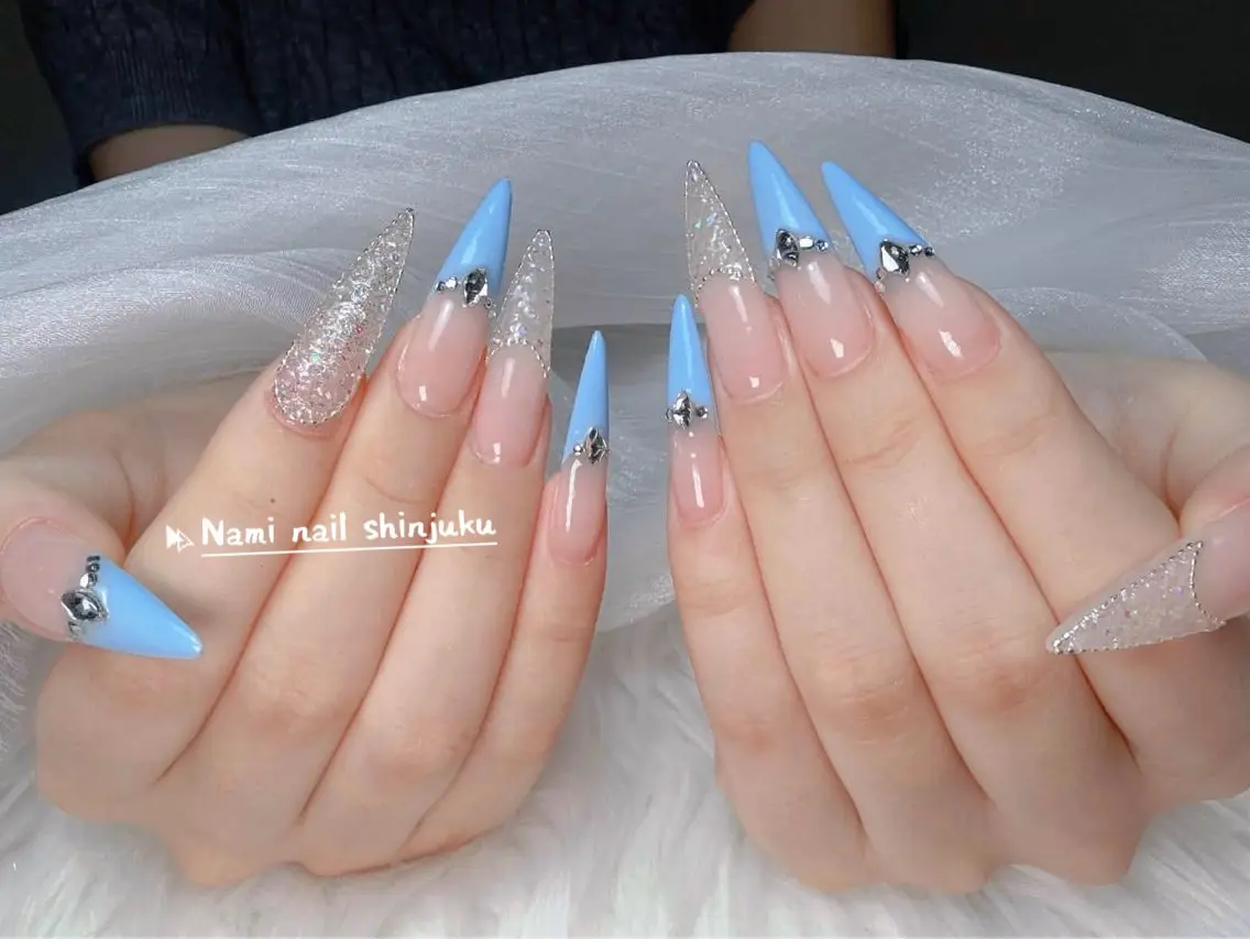 ネイル 長さ出し ガーリー 韓国ネイル ロングネイル 持ち込み ハンドネイル Nami nail salonのネイルデザイン