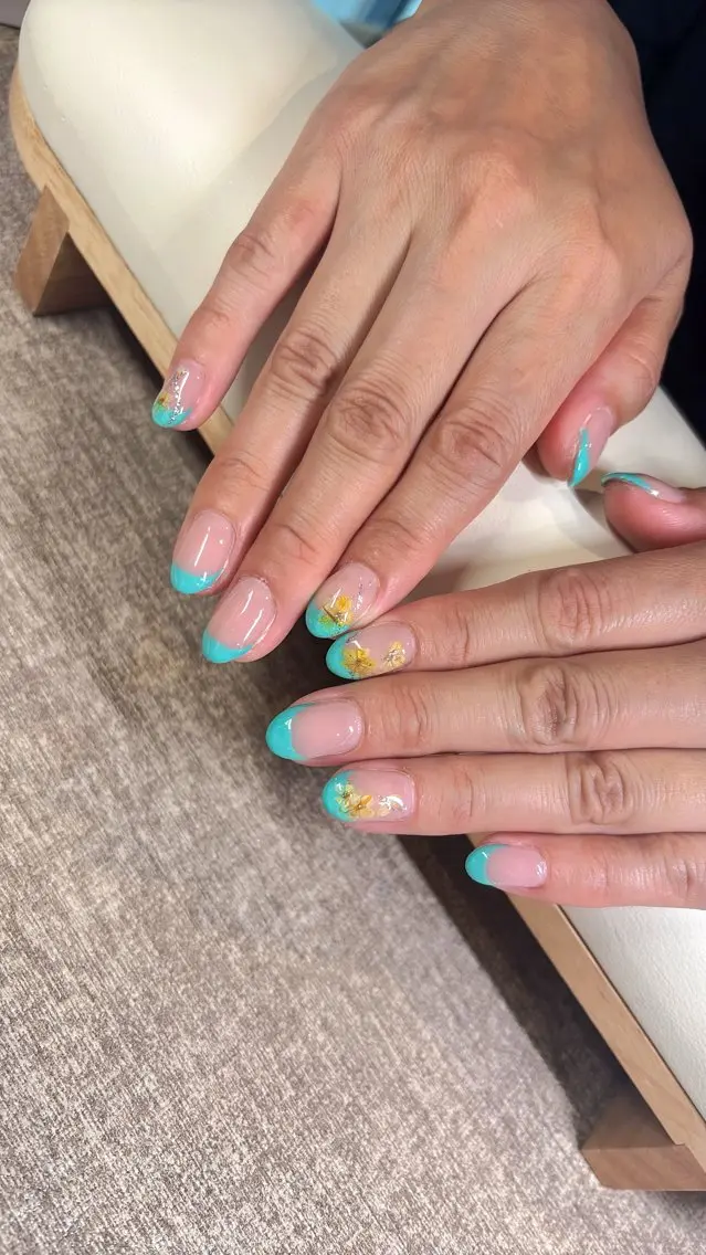 ネイル Shadow nailのネイルデザイン