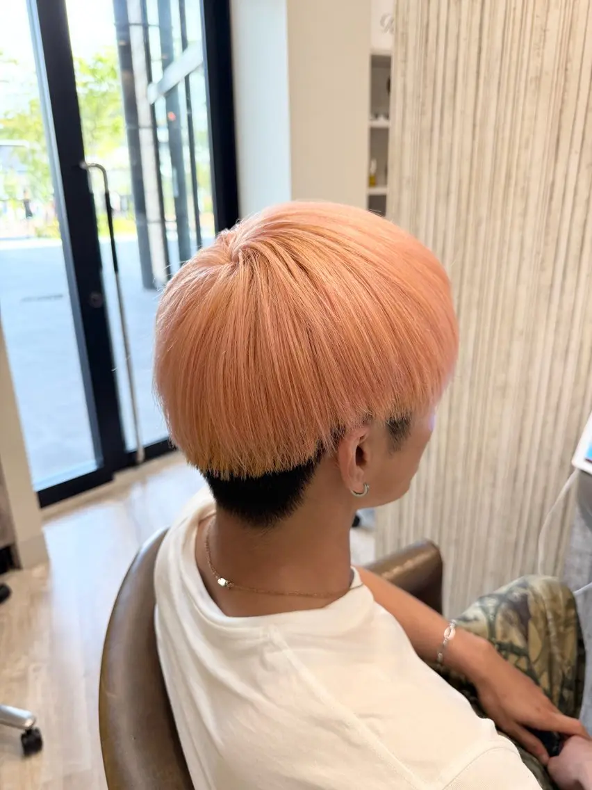 カラー メンズ メンズハイトーン ハイトーンカラー ラモードイワイ土岐 / 太田のヘアスタイル