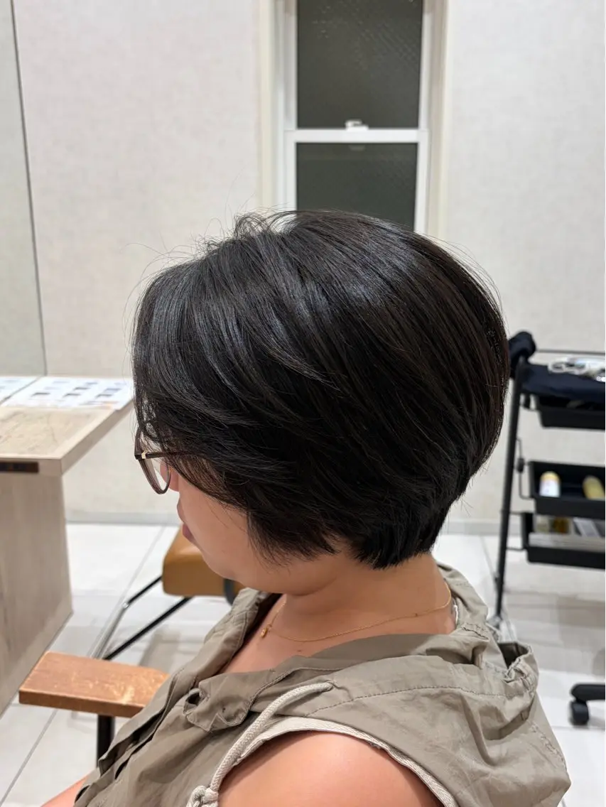 ショート ⭐️うる艶カラー 募集　まゆ⭐️のヘアスタイル