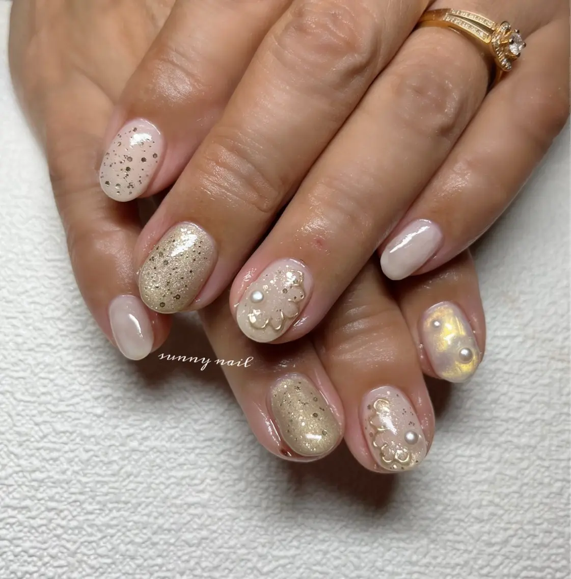 ネイル ジェルネイル ミラーネイル ニュアンスネイル パラジェル 冬ネイル sunny nailのネイルデザイン